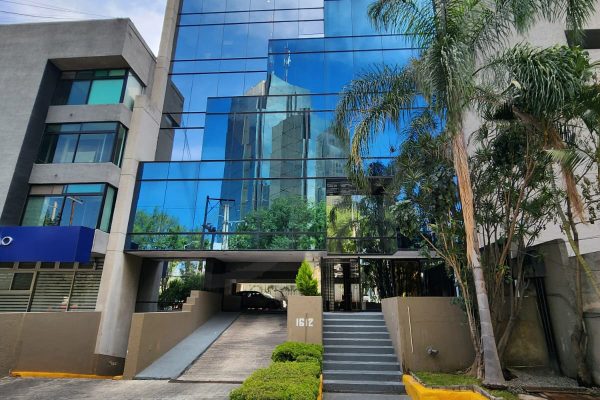 OFICINA EN VENTA COUNTRY CLUB