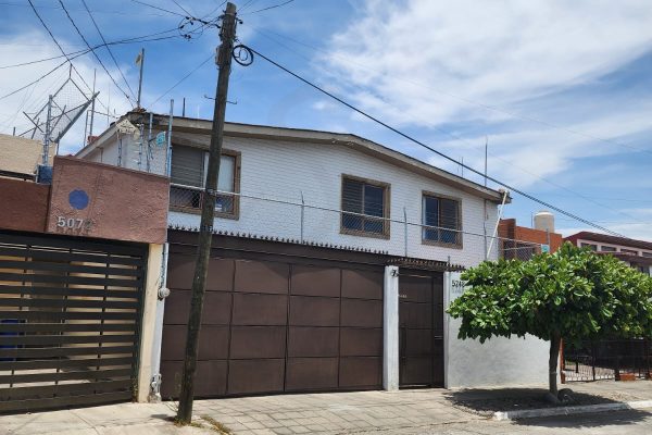 Casa en venta Economos, Jardines de Guadalupe